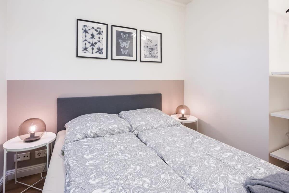 Charming Apartment In Prime Location Hamburgo Exterior foto